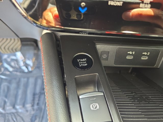 2025 Nissan Kicks SR - Photo 27