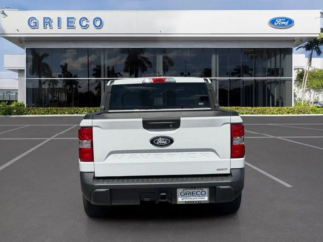 New 2026 Oxford White Ford XLT image 4