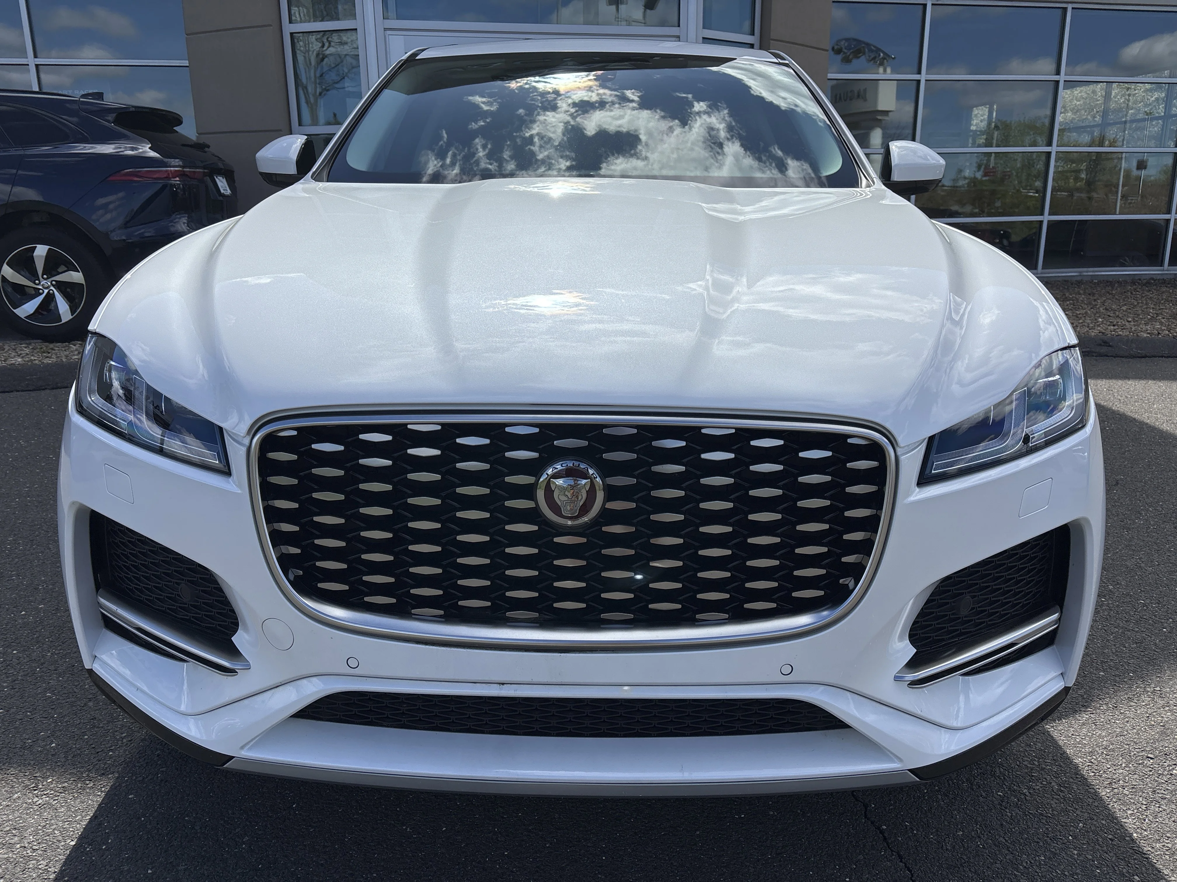 Used 2023 Ostuni Pearl White Jaguar S image 10