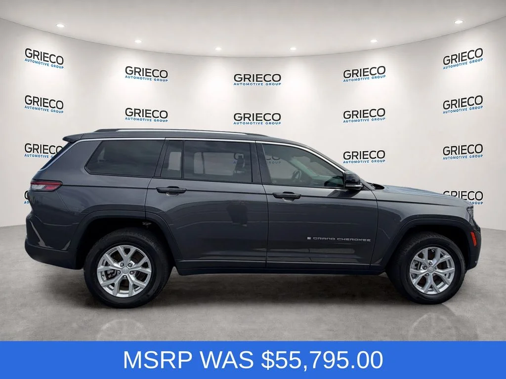 Used 2023 Gray Jeep Limited image 8