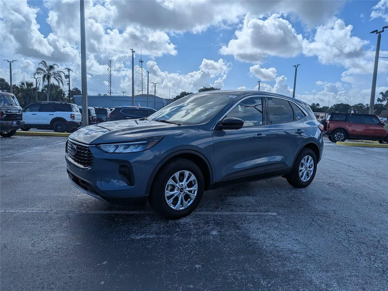 Certified Used 2023 Gray Ford Active image 7