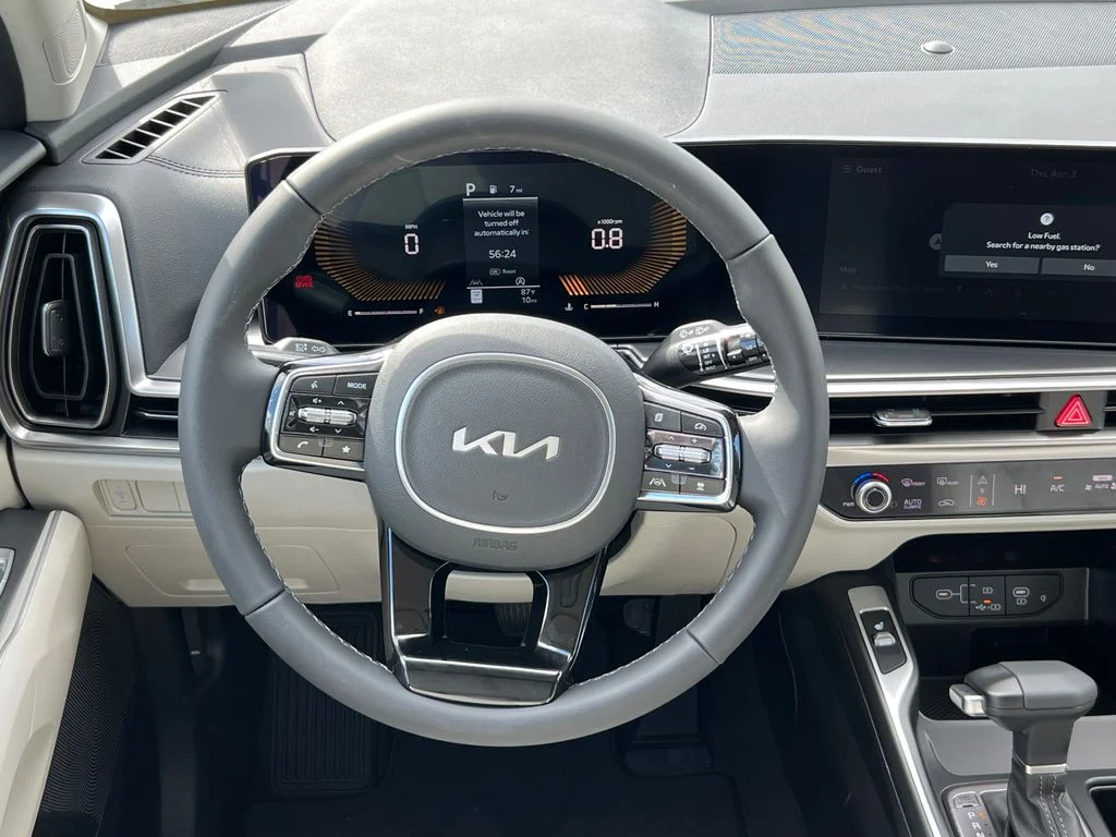 2025 Kia Sorento S - Photo 23