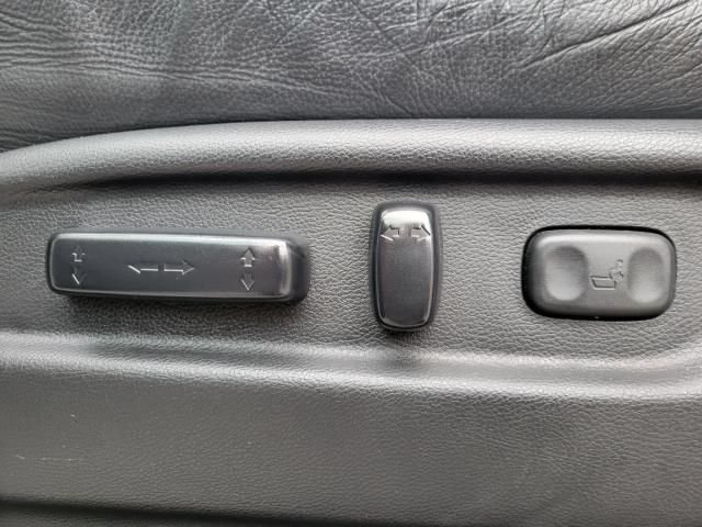 Used 2023  Honda EX-L image 19
