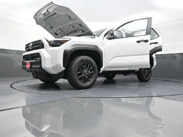 Used 2026 White Toyota SR5 image 40