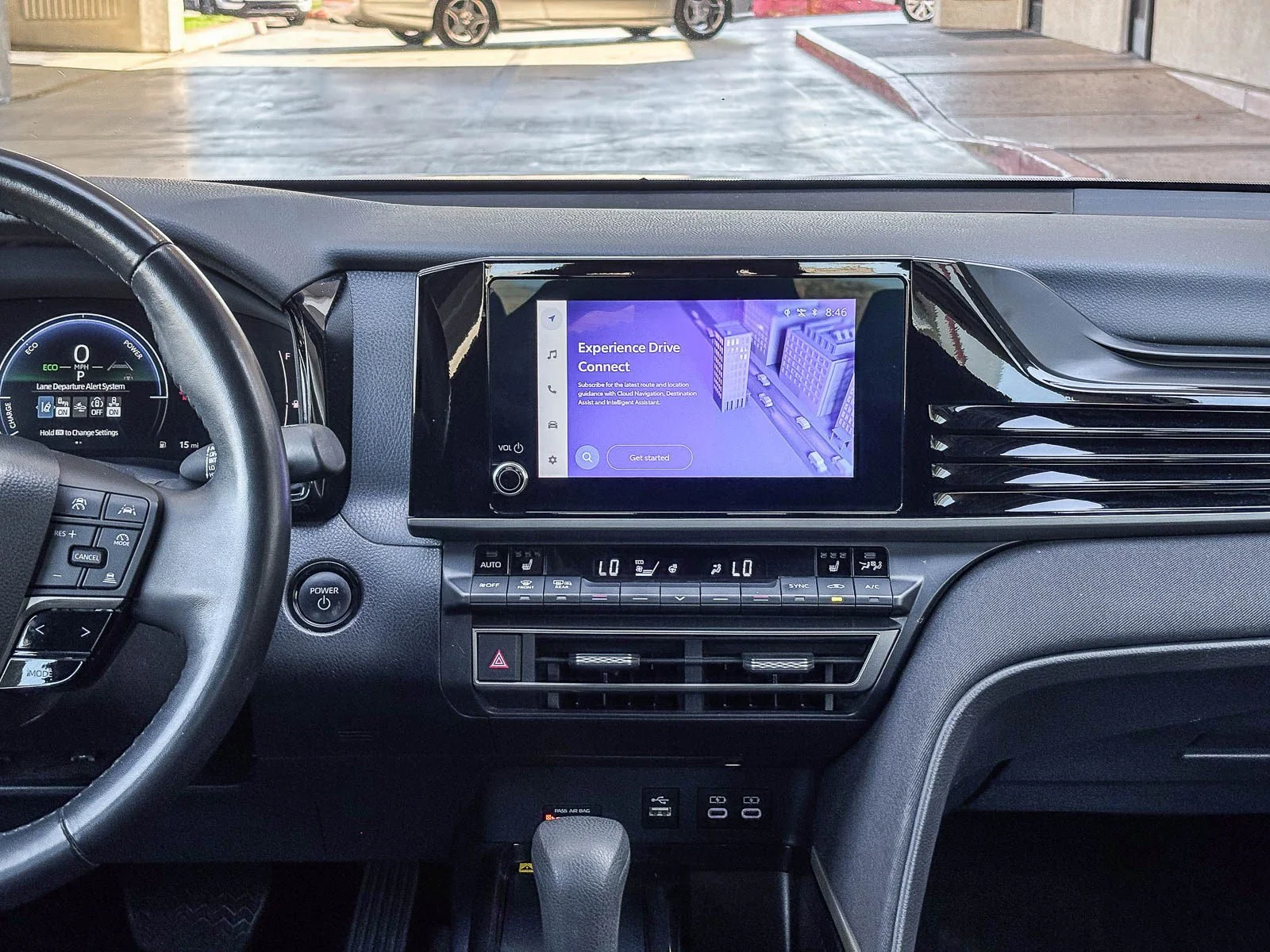 Used 2025 Ice Cap Toyota LE image 16