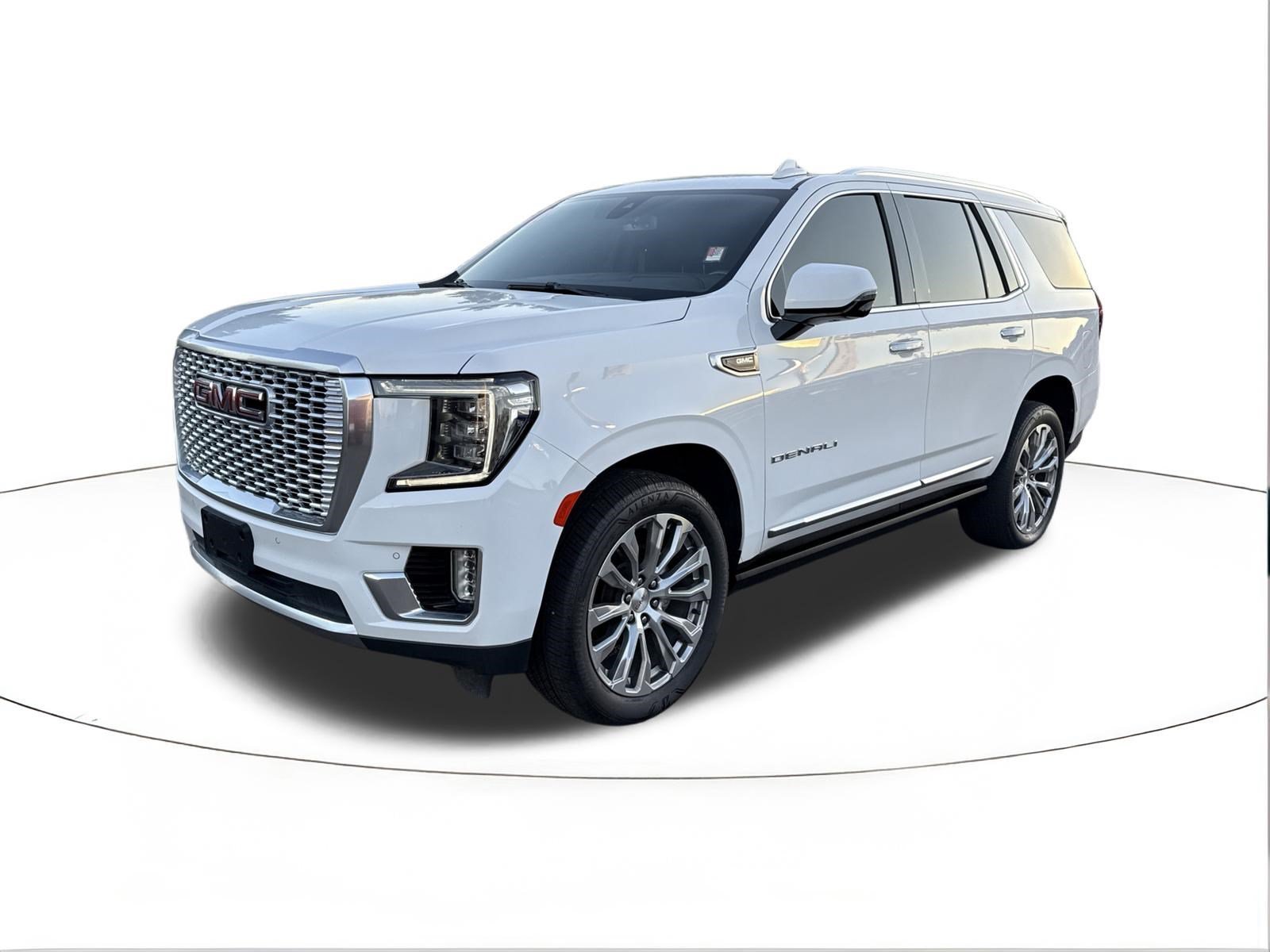 Used 2022 Summit White GMC Denali image 7