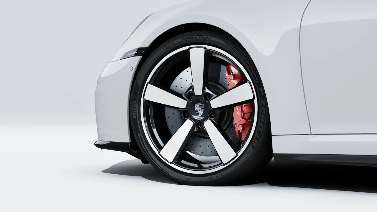 New 2026 White Porsche Carrera 4S image 10