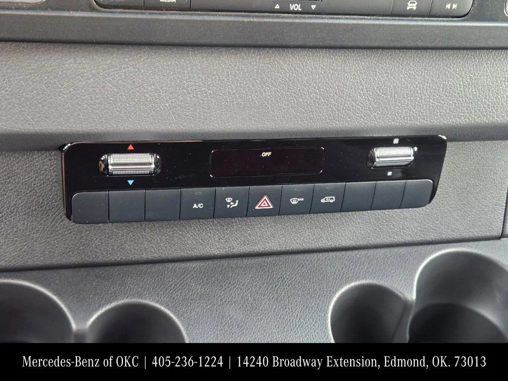 Used 2025 White Mercedes-Benz Cargo 170 WB image 19