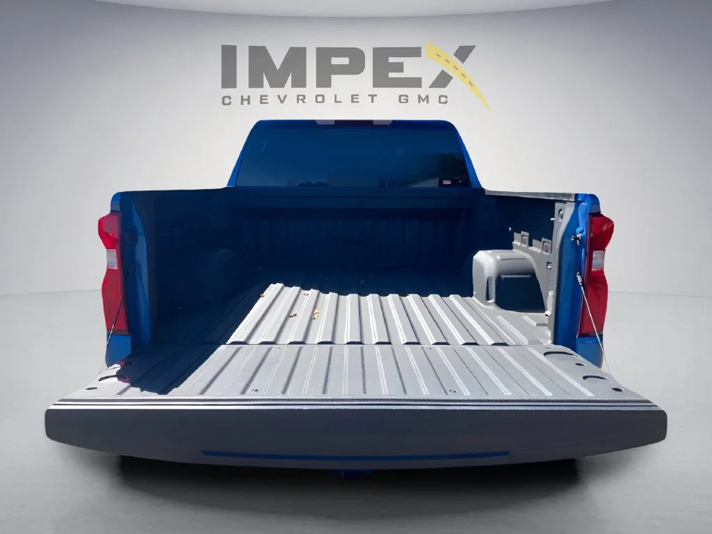 Used 2022 GLACIER BLUE METALLIC Chevrolet RST image 32