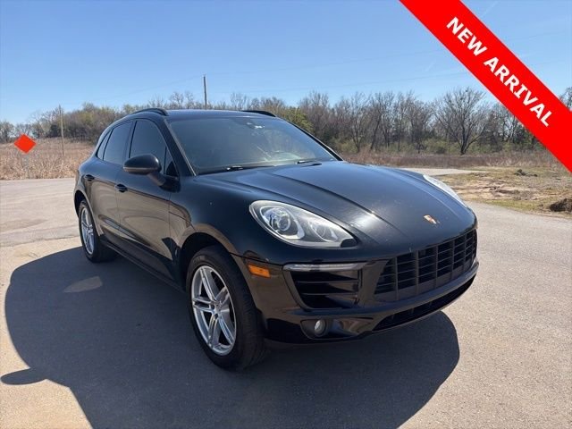 2017 Porsche Macan Base
