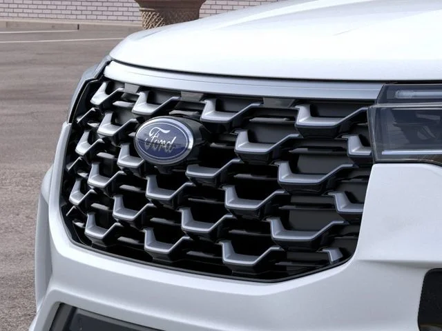 New 2026 White Ford Platinum image 17