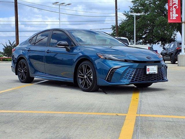 Certified Used 2025 BLACK(218)/LABRADORITE(79 Toyota  image 3