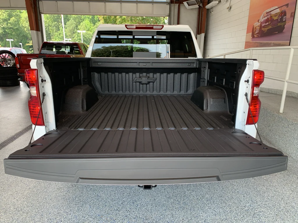 2026 Chevrolet Silverado 1500 LT - Photo 9