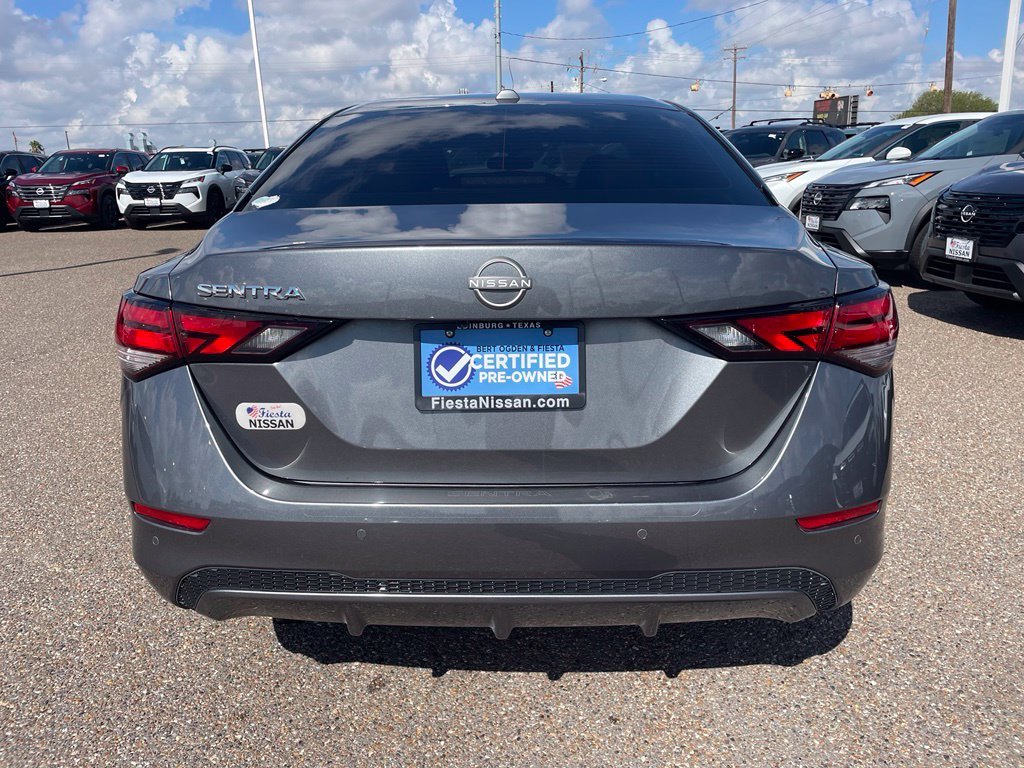 Used 2025 Gray Nissan SV image 6