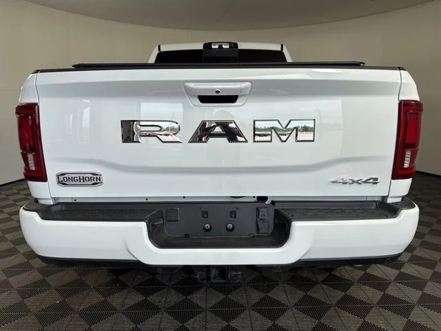 Used 2025 White Ram Limited image 22