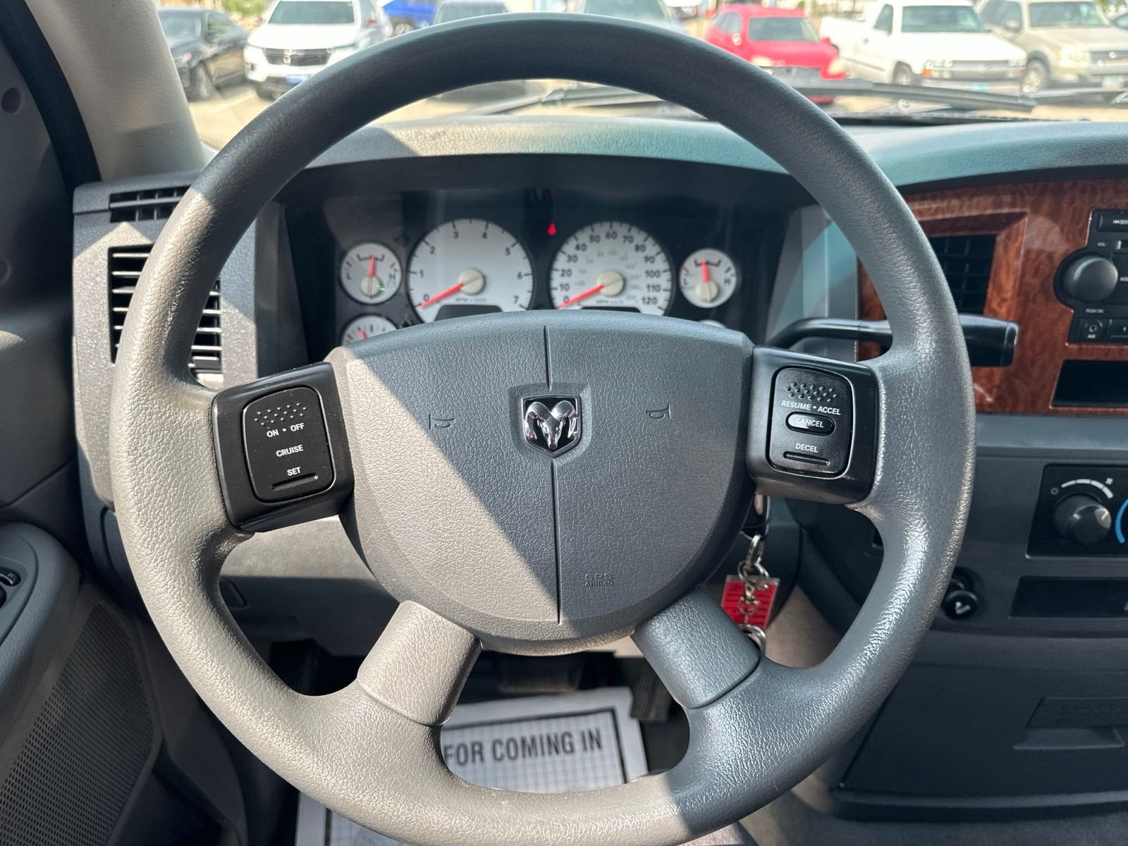 Used 2006 Black Dodge SLT image 39