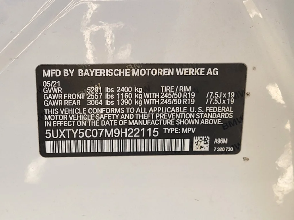 Used 2021 Mineral White Metallic BMW xDrive30i image 31