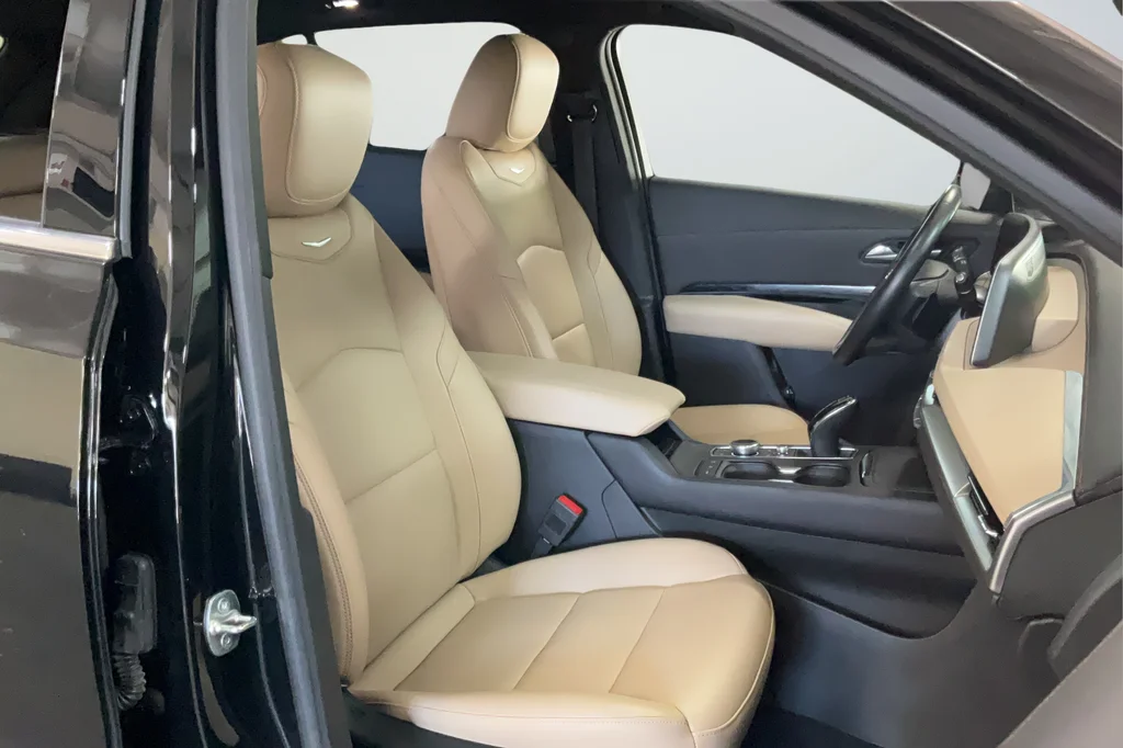 Used 2024 Black Cadillac Luxury image 20