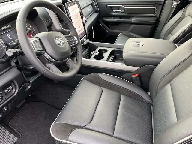 New 2026 Hydro Blue Pearl-Coat Exterior Paint RAM Laramie image 20