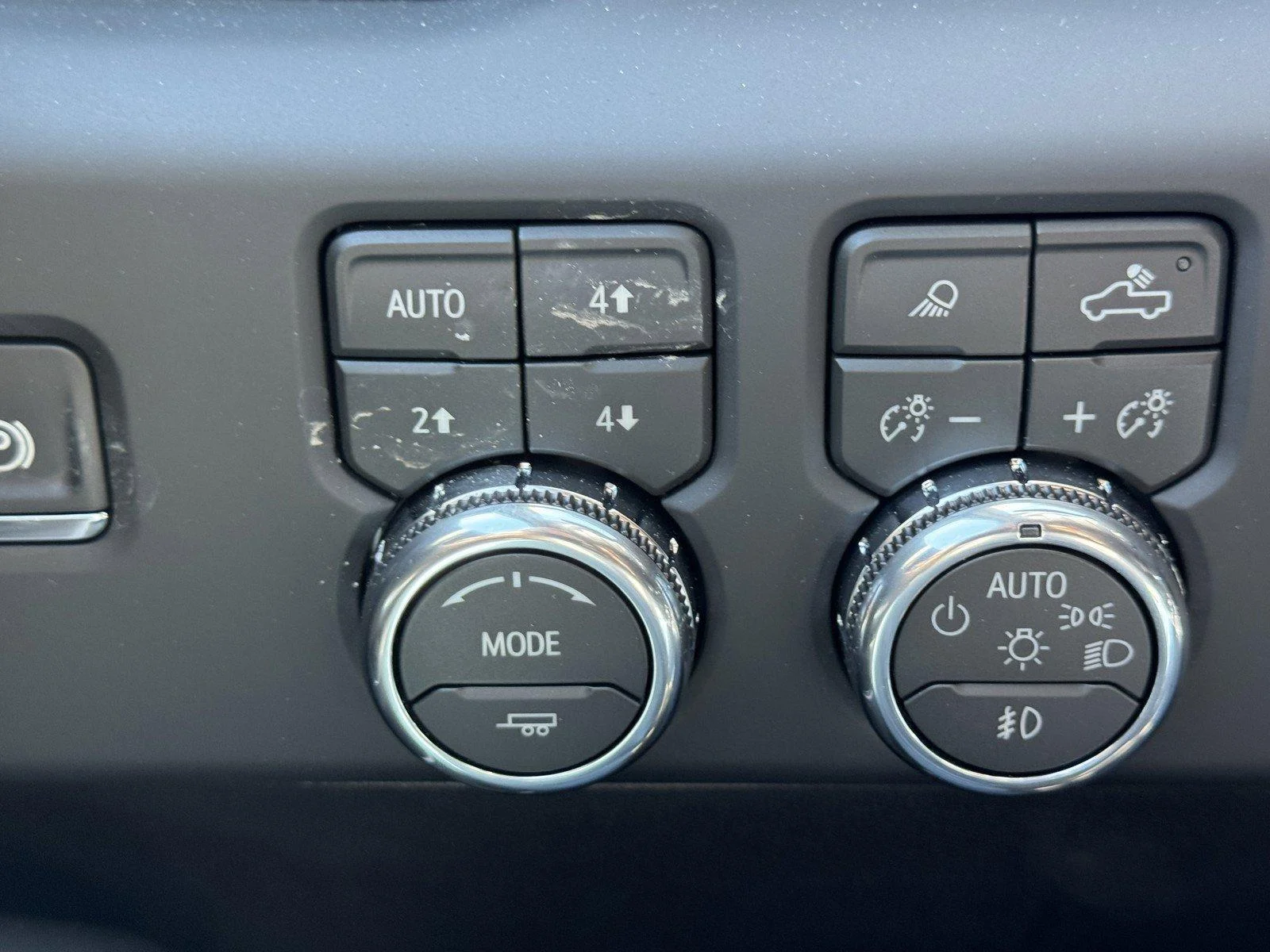 New 2026 Sterling Metallic GMC Denali image 23
