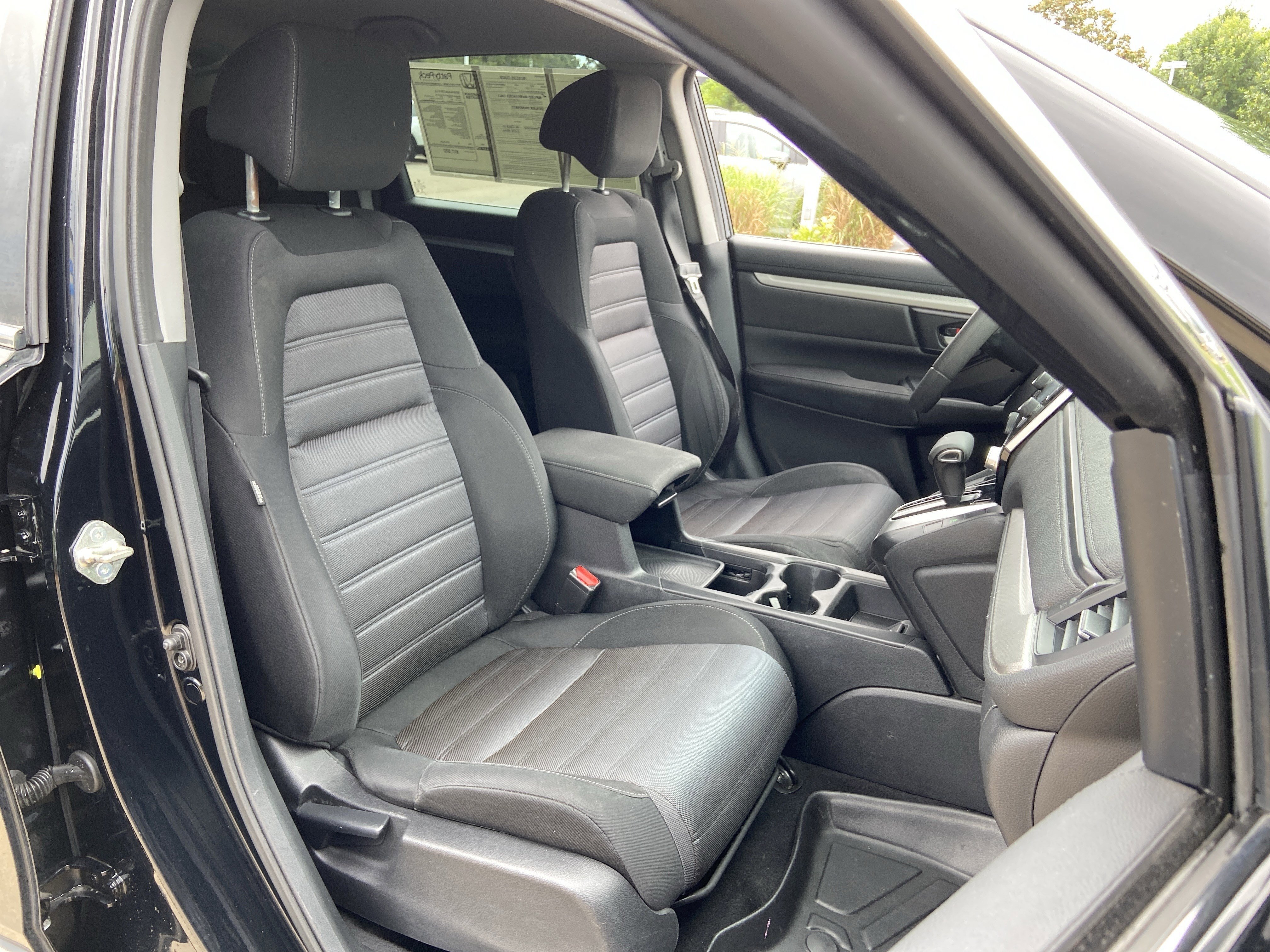 Used 2018 Crystal Black Pearl Honda LX image 21