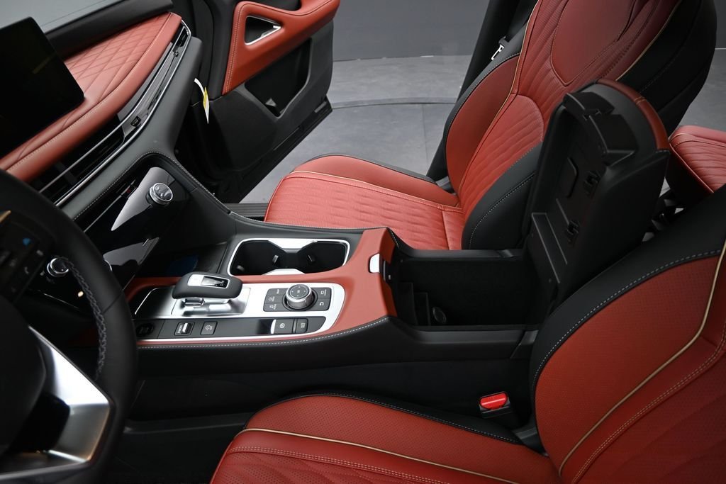 New 2027 MINERAL BLACK INFINITI Autograph AWD image 31