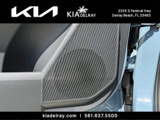 New 2027 Frost Blue / Black Roof Kia S image 15