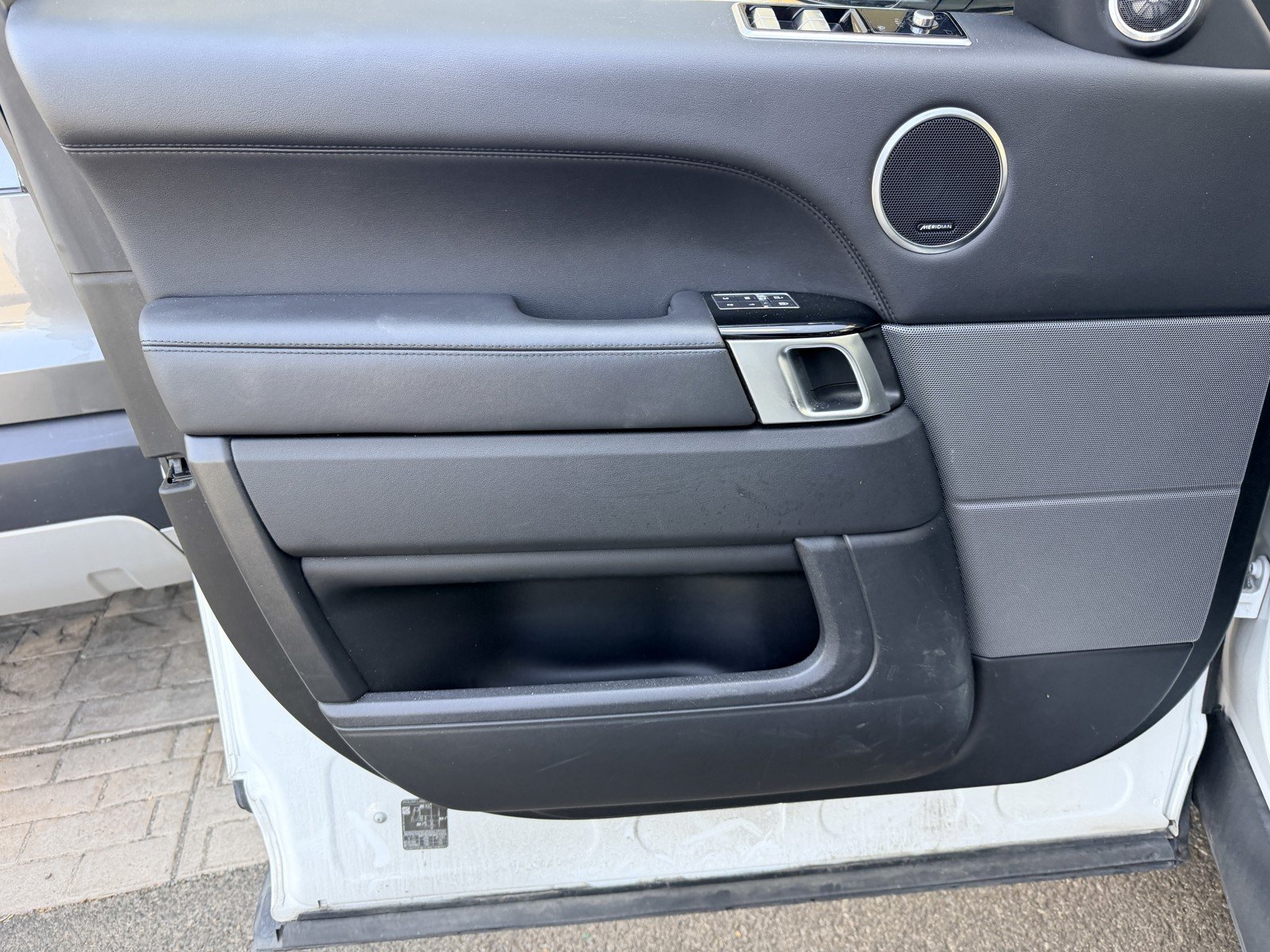 Used 2022 Fuji White Land Rover HSE Silver Edition image 19