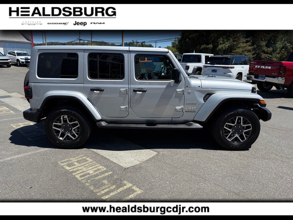 2024 Jeep Wrangler 4-Door Sahara - Photo 6