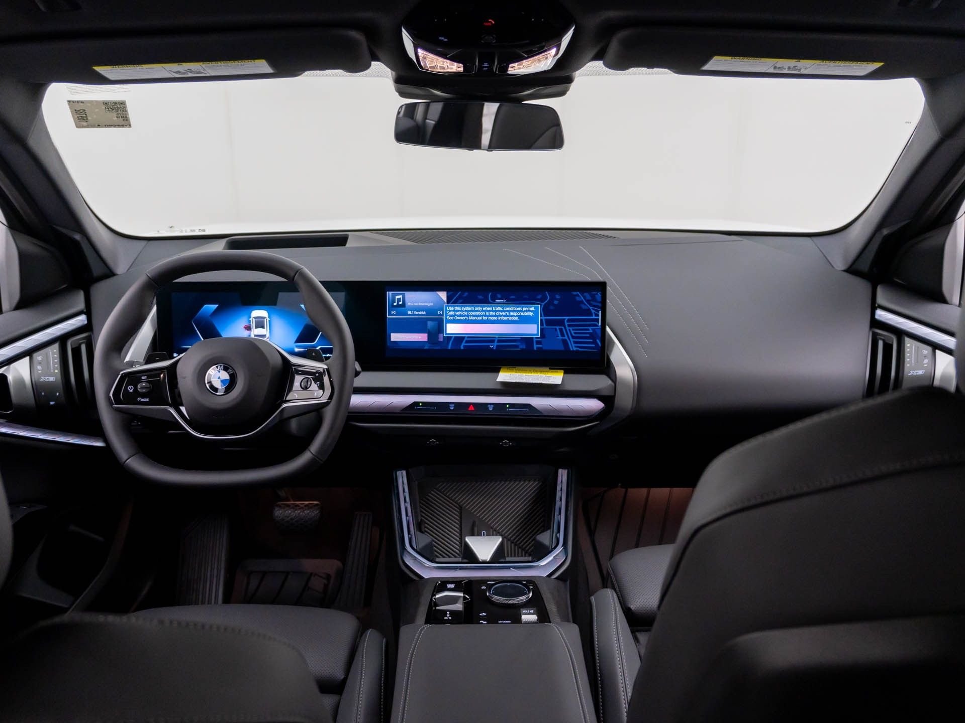 New 2026 Alpine White BMW 30 xDrive image 10