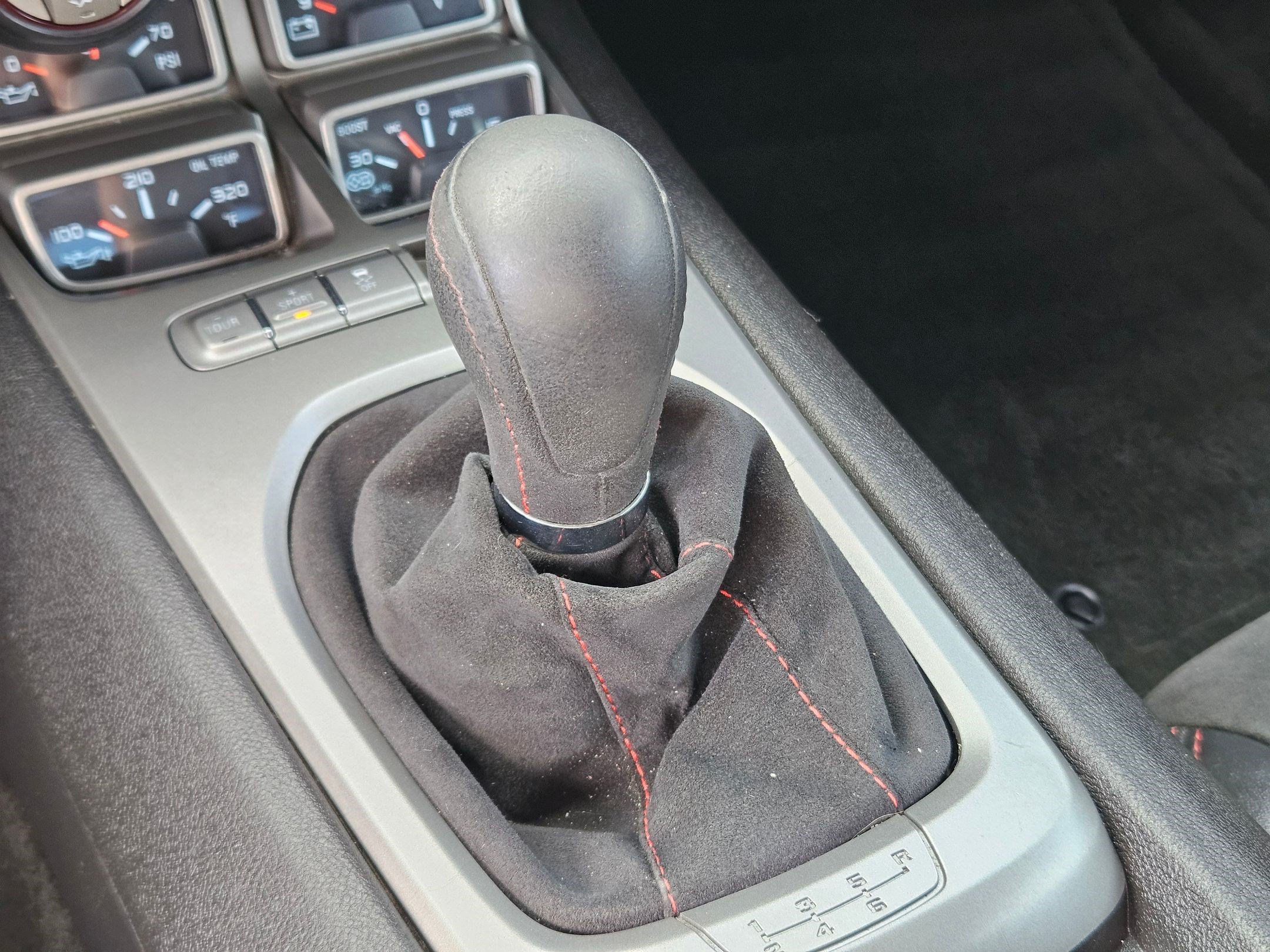 Used 2013 Summit White Chevrolet ZL1 image 25