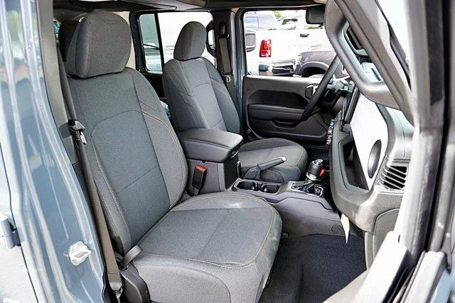 New 2026 Anvil Clearcoat Jeep Sport S image 18