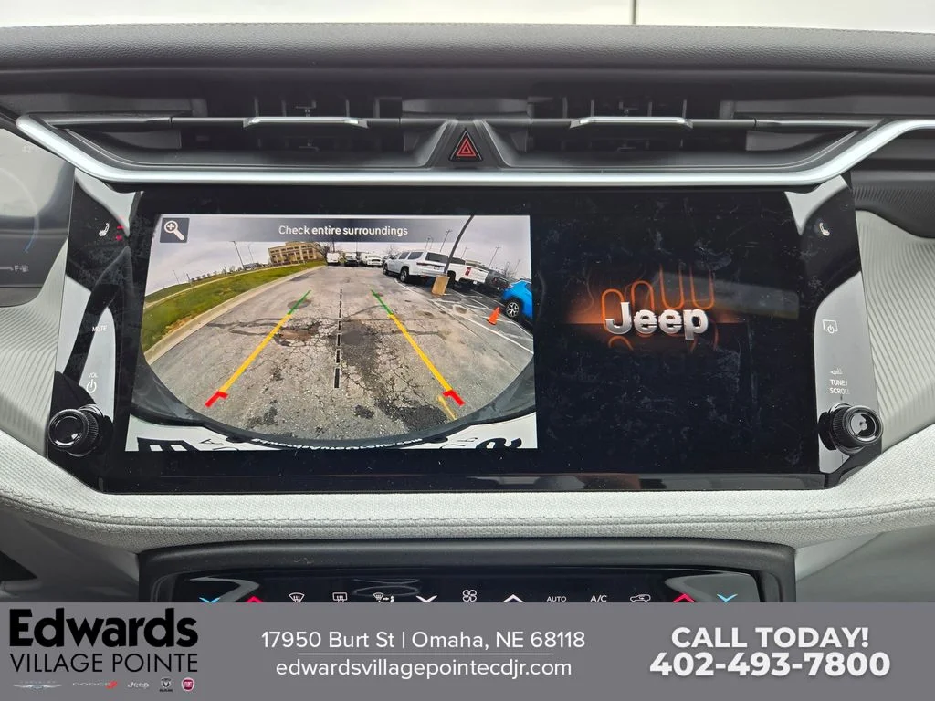 New 2026 Sting-Gray Clearcoat Jeep Laredo image 21
