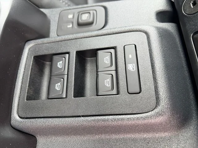 New 2026 Oxford White Ford Badlands® image 12