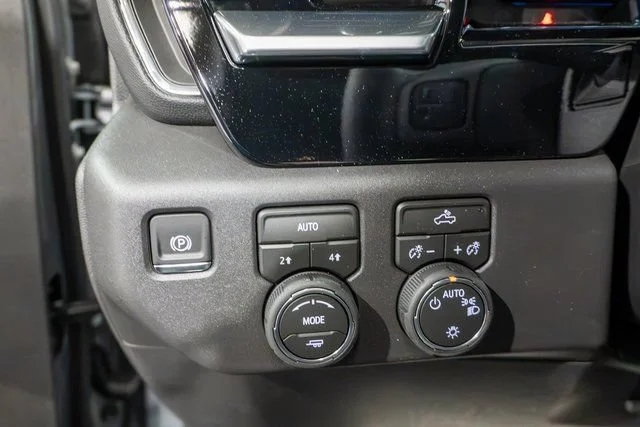 2026 Chevrolet Silverado 1500 LT - Photo 15