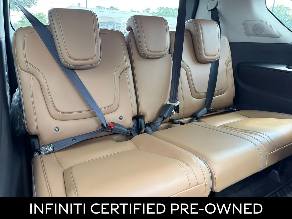 Certified Used 2026 Black Obsidian INFINITI LUXE image 37