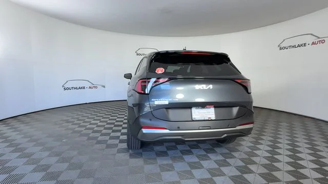 New 2027 Gravity Gray Kia LX image 7