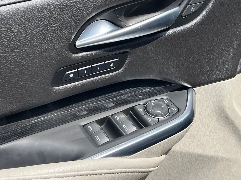 Used 2019 Silver Cadillac Premium Luxury image 20