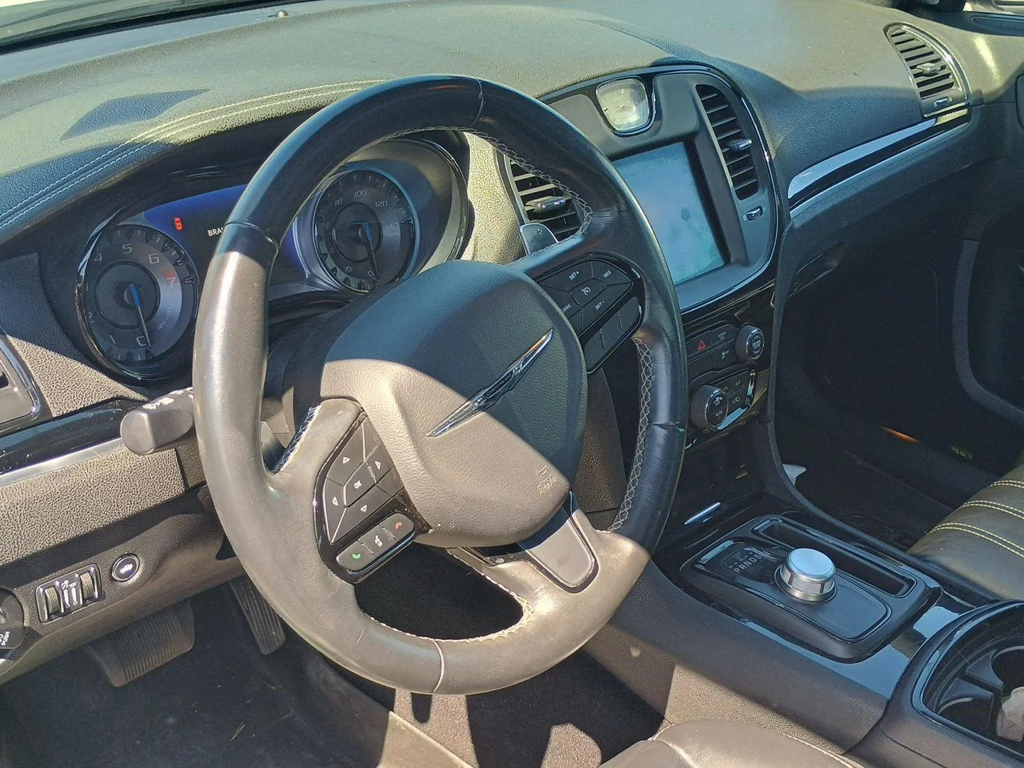 Used 2020 Bright White Clearcoat Chrysler 300S image 4
