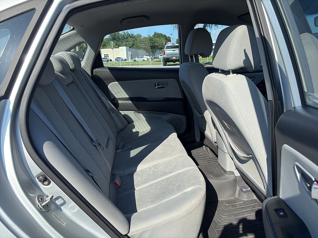Used 2010 Carbon Gray Mist Hyundai GLS image 16