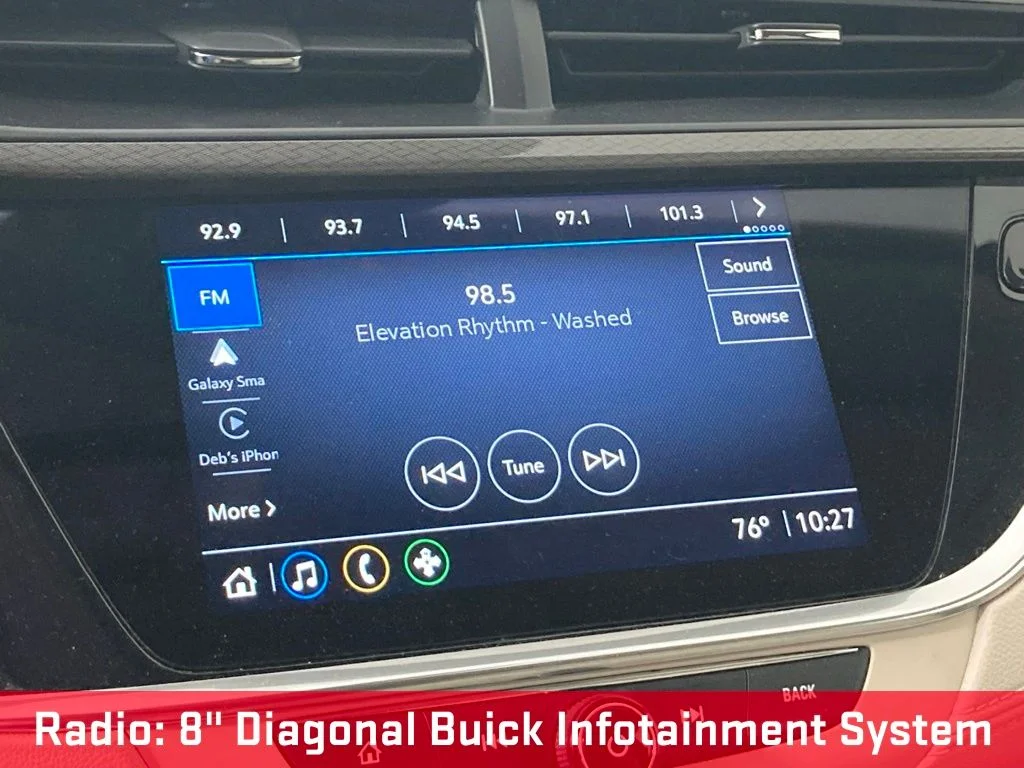 Used 2021 White Buick Preferred image 3
