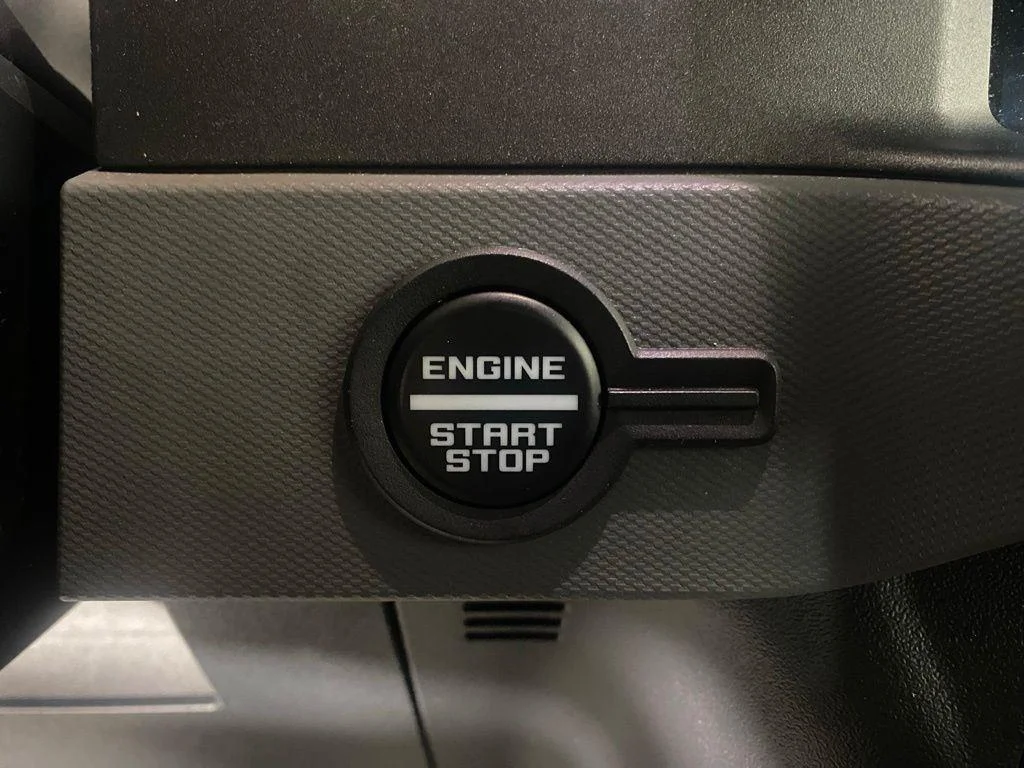 Used 2024 Gray Metallic Ford Black Diamond image 20