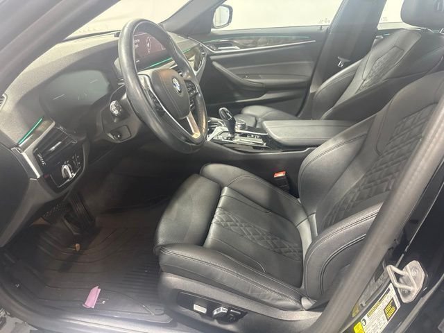 Used 2023 Black BMW 540i image 12