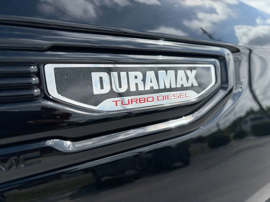 New 2026 Onyx Black GMC Elevation image 38