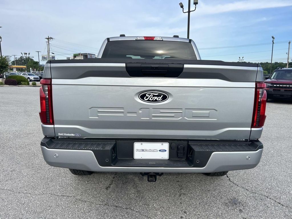 New 2026 Silver Metallic Ford 4X4 CREWCAB XLT image 5