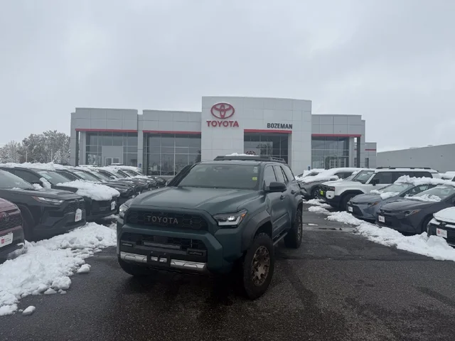 2025 Toyota 4Runner i-FORCE MAX Hybrid Trailhunter