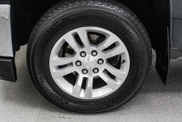 Certified Used 2019 Graphite Metallic Chevrolet LT image 25