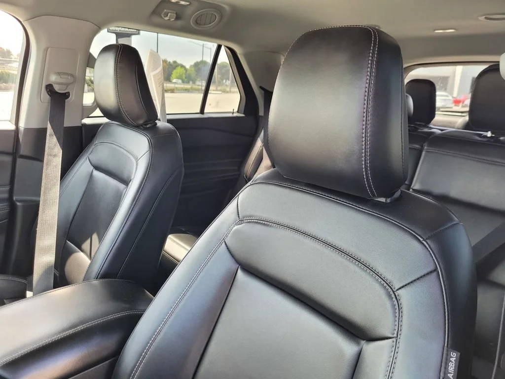 Used 2023 Iconic Silver Met Ford XLT image 17