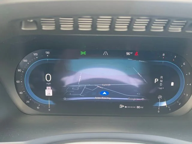 2025 Volvo XC90 Ultra - Photo 11