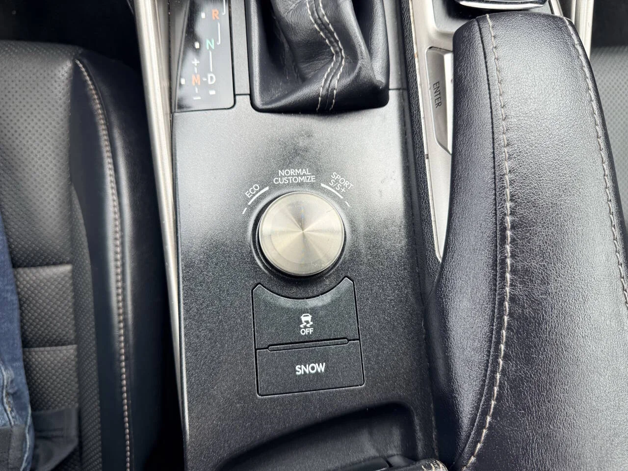 Used 2019 Silver Lexus Base AWD 4dr Sedan image 32